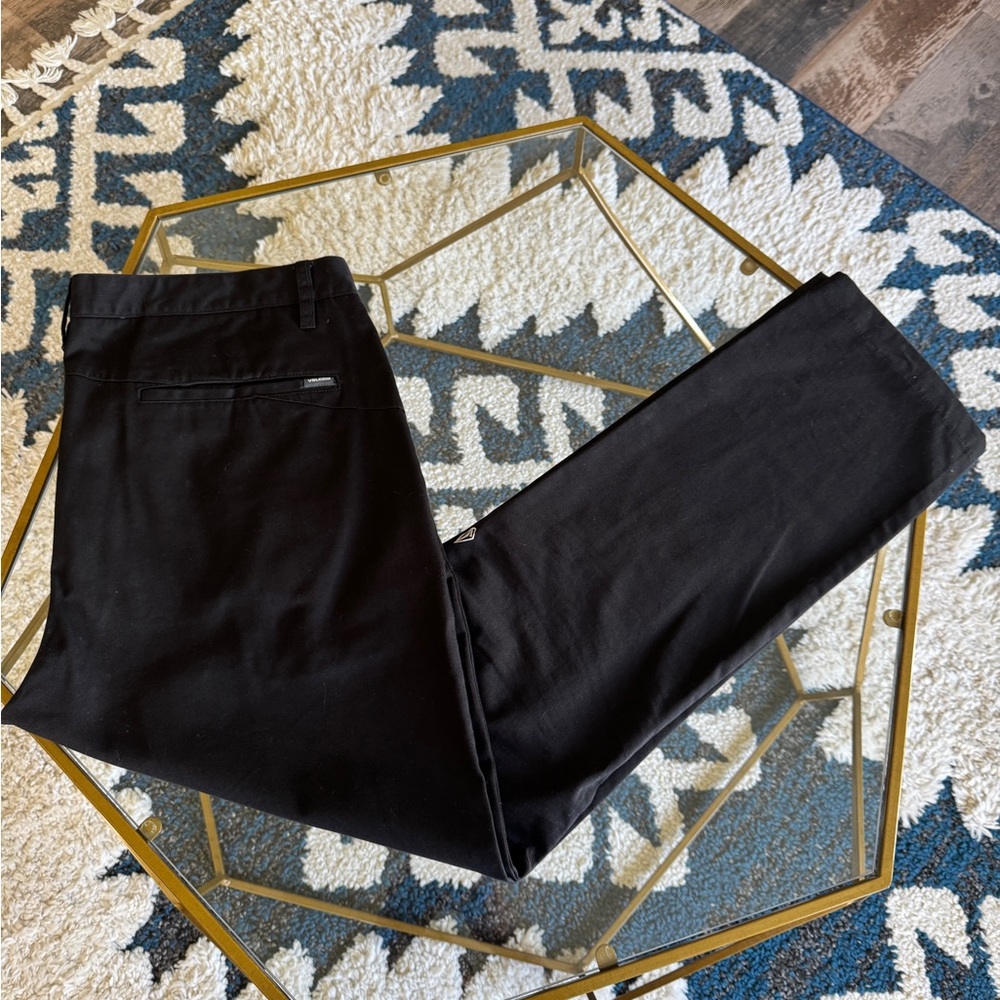 Volcom Men's Black Pants Size 38x32
